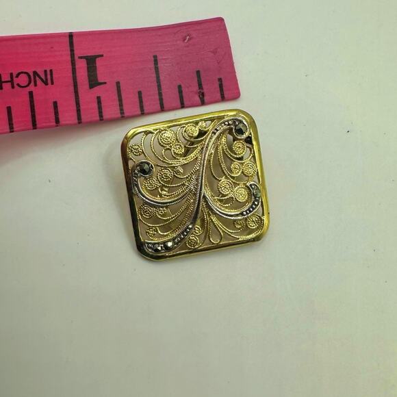 Gold Vermeil Filigree Clip On Vintage Earrings Marked SILVER TIKA Stamped retro - Picture 6 of 16